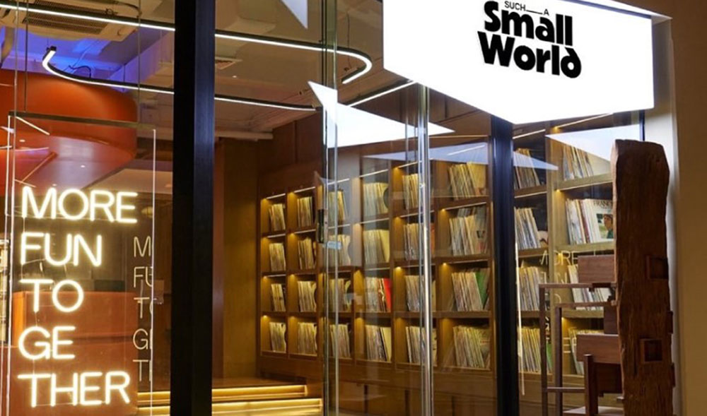 Vibal เปิดตัว &ldquo;Such A Small World&rdquo; พื้นที่ Co-Playing Caf&eacute; แห่งใหม่กับความมันส์ที่ไร้ขอบเขต